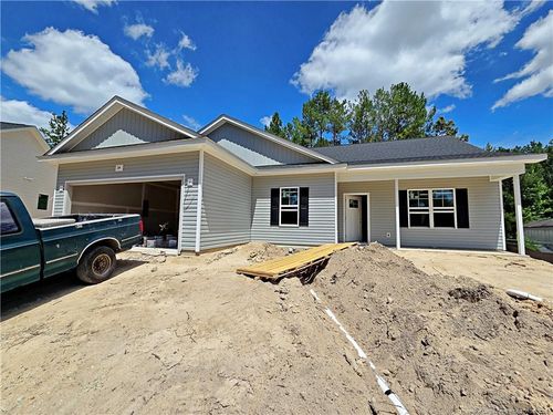 34 Quarter Ct, Spring Lake, NC, 28390-8517 | Card Image