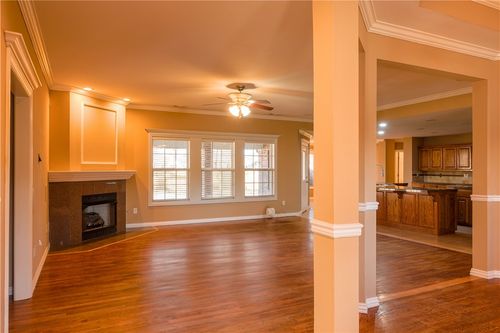 503 Tunbridge Dr, Bentonville, AR, 72712-3670 | Card Image