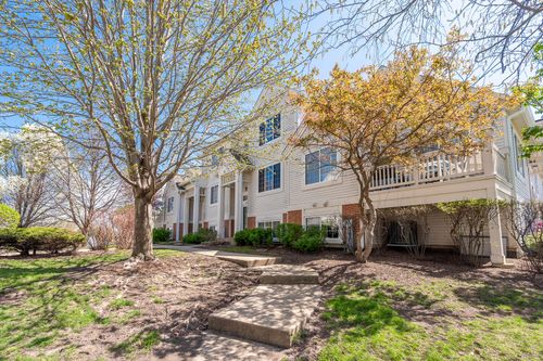 0-573 S Rosehall Ln, Round Lake, IL, 60073-4268 | Card Image
