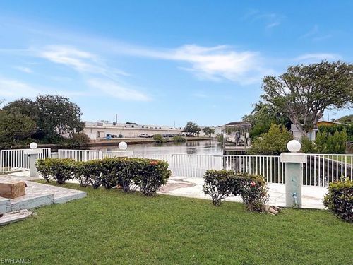 1273 5th Ave N, NAPLES, FL, 34102-3473 | Card Image