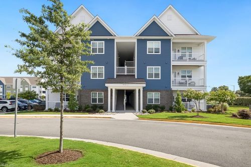 304-1732 Dromolin Dr, Virginia Beach, VA, 23456 | Card Image