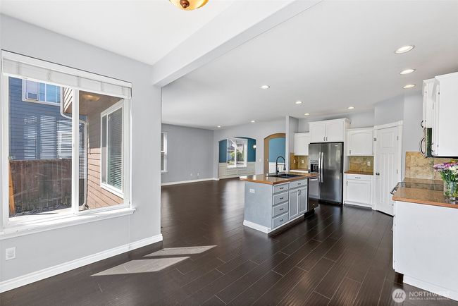 View into living space from Breakfast Nook | Image 14