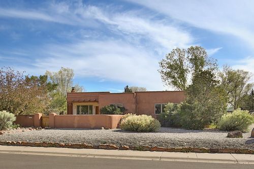 348 Monte Vista Rd, Taos, NM, 87571-6390 | Card Image