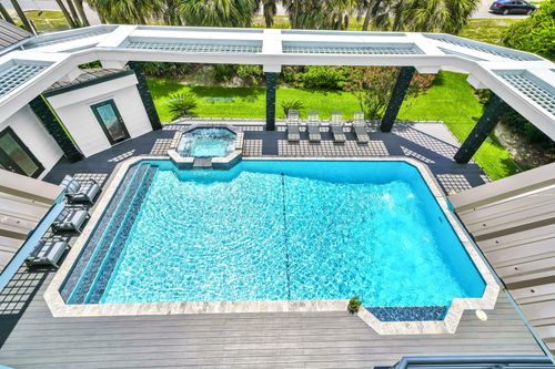 3399 Scenic Highway 98, Destin, FL, 32541-4748 | Card Image