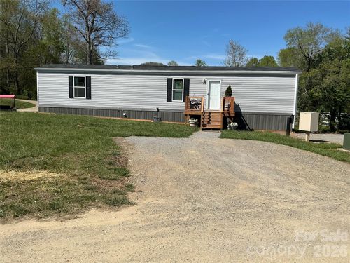 16 Justice Ridge Ter, Candler, NC, 28715-8506 | Card Image