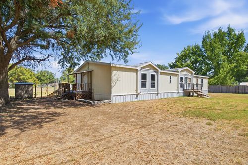 105 Apache St, Lipan, TX, 76462-2431 | Card Image