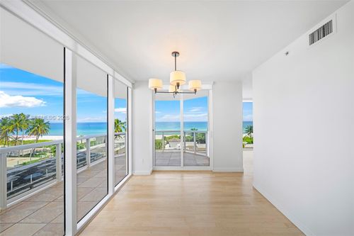 501-4779 Collins Ave, Miami Beach, FL, 33140-3252 | Card Image