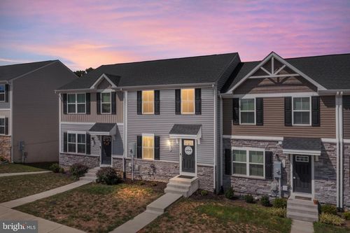 112 Spring Place, STRASBURG, VA, 22657 | Card Image