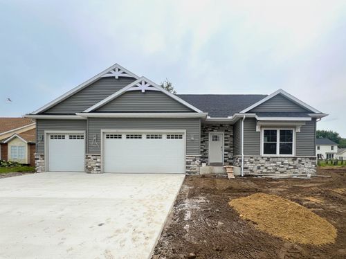 1401 Wilderness Trl, Osceola, IN, 46561 | Card Image