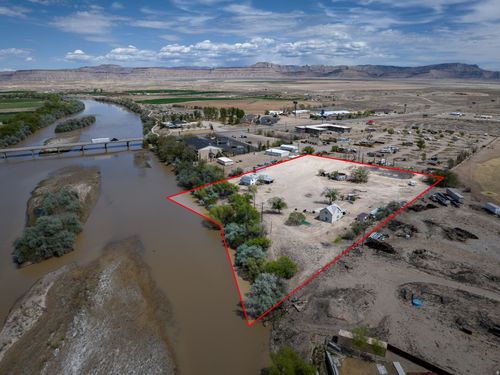 360 S 1780 E, Green River, UT, 84525 | Card Image