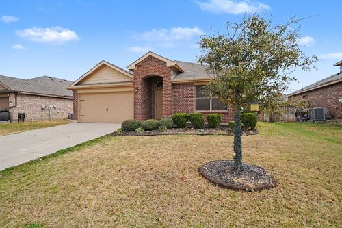 257 Meadowlands Dr, Ponder, TX, 76259-3402 | Card Image