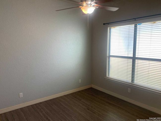 594 Carriage House, House other with 4 bedrooms, 2 bathrooms and null parking in Spring Branch TX | Image 12