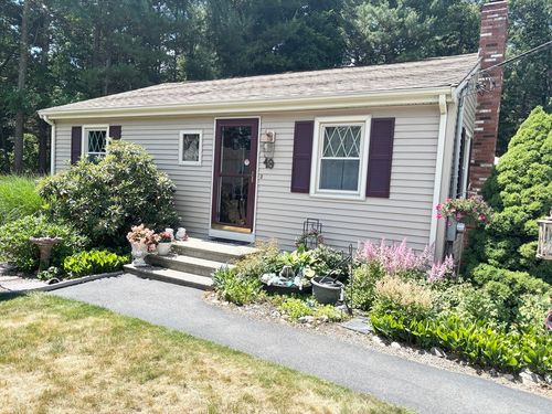 19 Trisina Cir, Attleboro, MA, 02703-1135 | Card Image