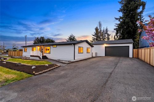 651 S 143rd Pl, Burien, WA, 98168-3534 | Card Image