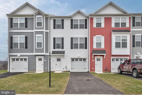 2047 Terrace View Lane, MECHANICSBURG, PA, 17055 | Card Image