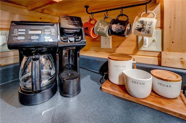 46 Floral Ct, House other with 2 bedrooms, 2 bathrooms and null parking in Ellijay GA | Image 12