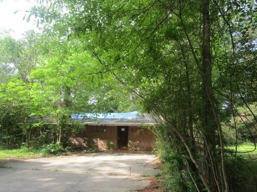 9056 Hooper Rd, Baton Rouge, LA, 70818-4427 | Card Image