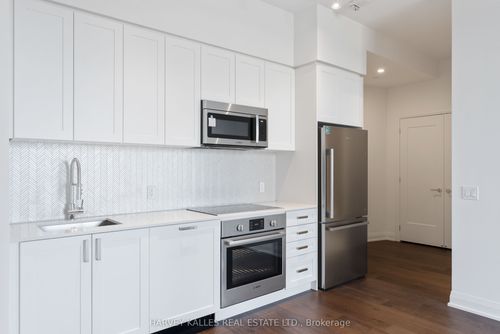 707-293 The Kingsway, Etobicoke, ON, M9A0E8 | Card Image