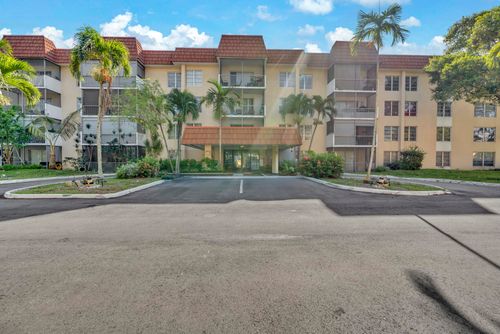 304-4166 Inverrary Dr, Lauderhill, FL, 33319-4525 | Card Image