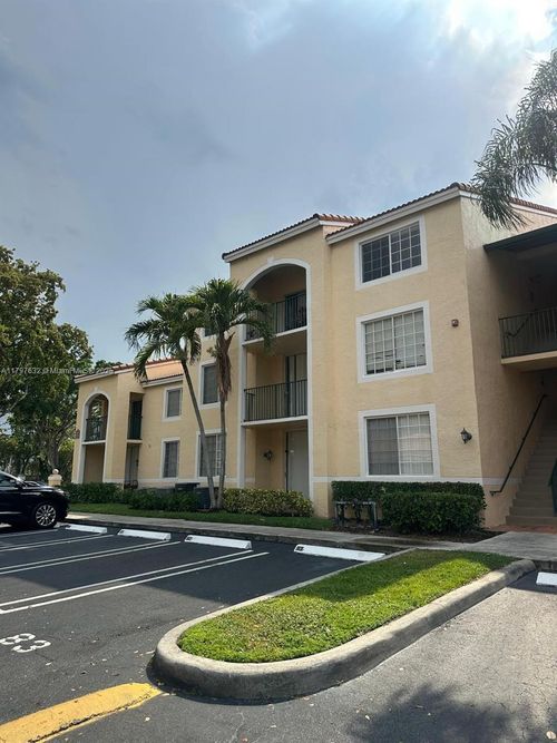 apt-208-1721 Village Blvd, West Palm Beach, FL, 33409-2009 | Card Image