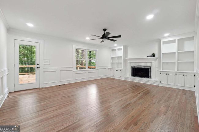 2863 Landing Dr, House other with 5 bedrooms, 4 bathrooms and 2 parking in Marietta GA | Image 13