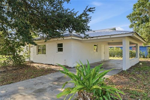 4800 Zana Dr, Fort Myers, FL, 33905-4042 | Card Image