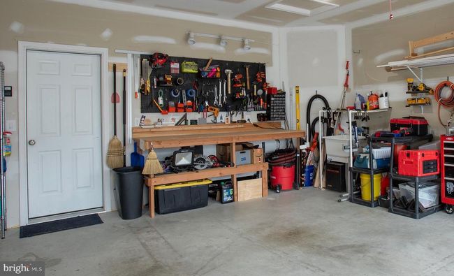 807 Anthony Dr, Townhouse with 3 bedrooms, 3 bathrooms and null parking in HARRISBURG PA | Image 42