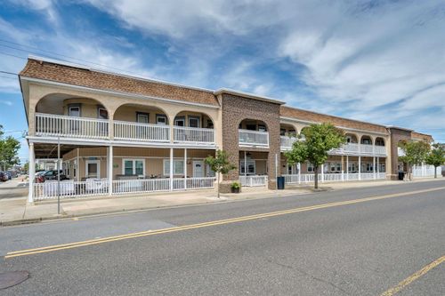8-5600 Seaview Ave, Wildwood Crest, NJ, 08260-4338 | Card Image
