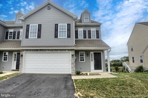 75 Cortland Xing, PALMYRA, PA, 17078-4400 | Card Image