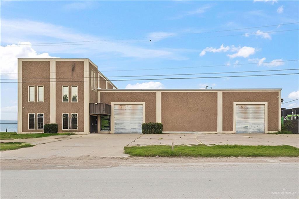 Commercial Sale in San Benito 2