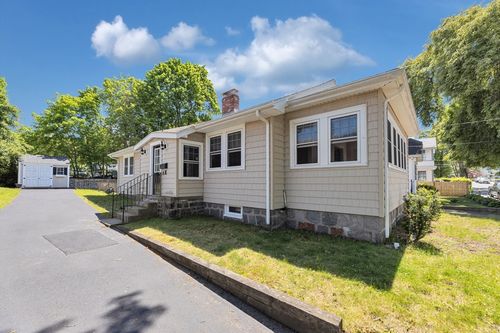 81 Dent St, Boston, MA, 02132-3205 | Card Image