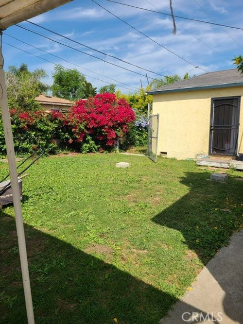 1313 S Broadacres Ave, Compton, CA, 90220-4539 | Card Image