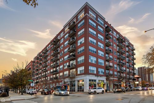 920-6 S Laflin St, Chicago, IL, 60607-2444 | Card Image