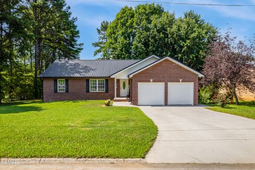 534 Tennessee Cir, Seymour, TN, 37865-5715 | Card Image