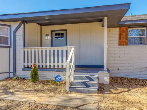 6811 N Choctaw Rd, Jones, OK, 73049-6156 | Card Image