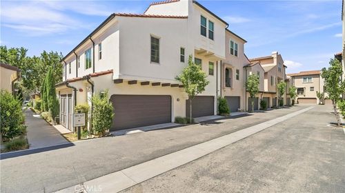 115 Tubeflower, Irvine, CA, 92618-0870 | Card Image