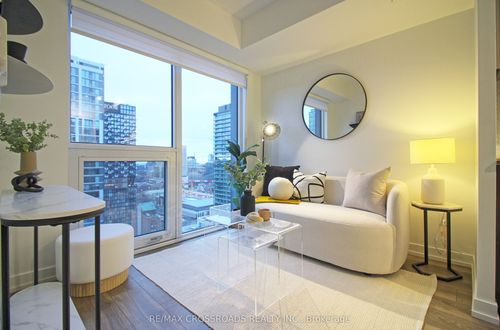 2302-82 Dalhousie St, Toronto, ON, M5B0C5 | Card Image