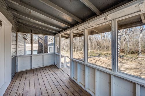 103 E 8th St, Shady Shores, TX, 76208-7023 | Card Image