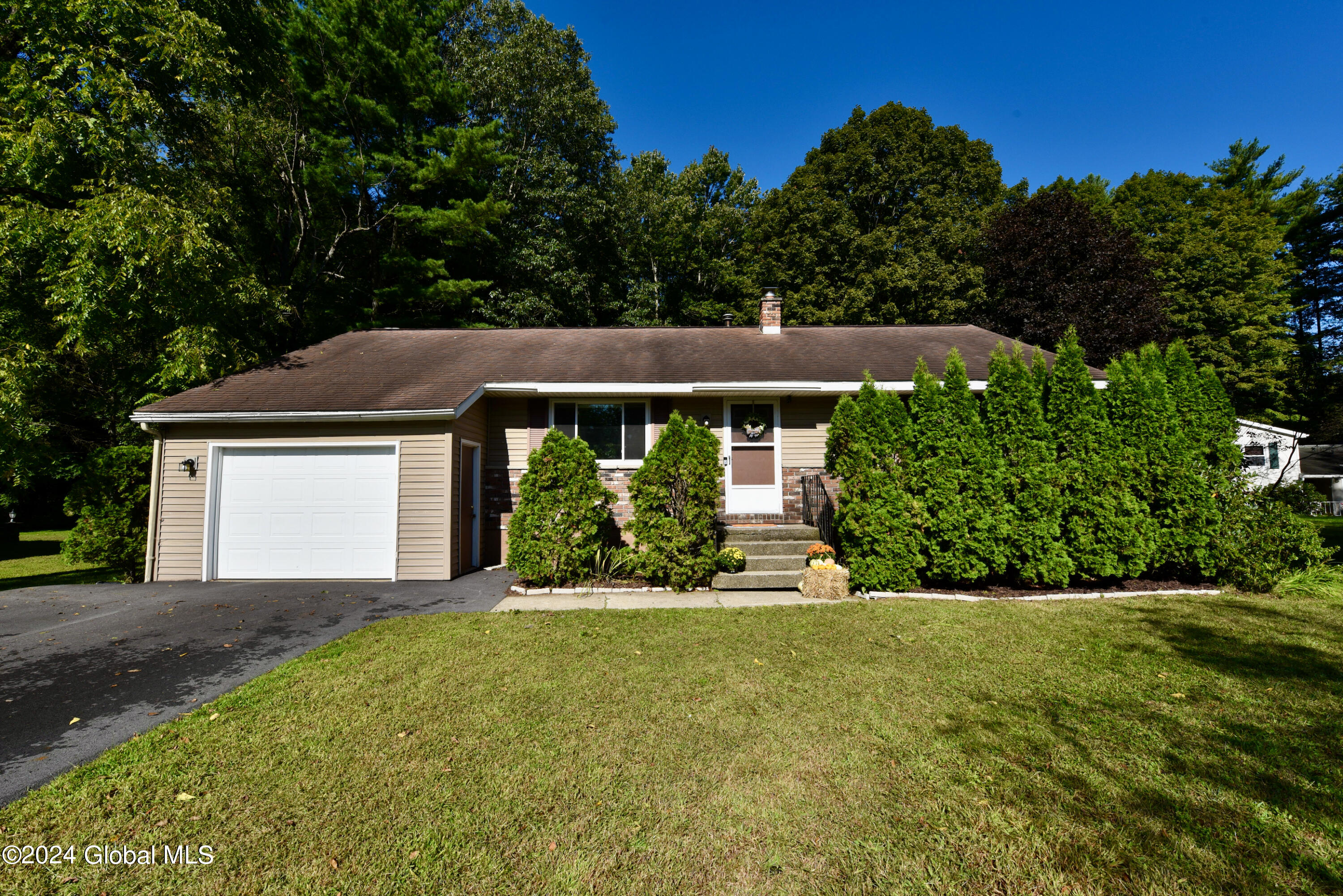 Meditation Way, Saratoga Springs, NY 12866