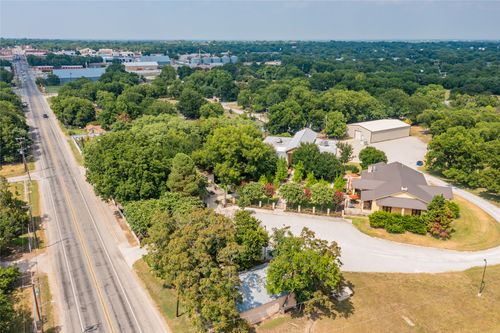 802 S Austin St, Comanche, TX, 76442-3018 | Card Image
