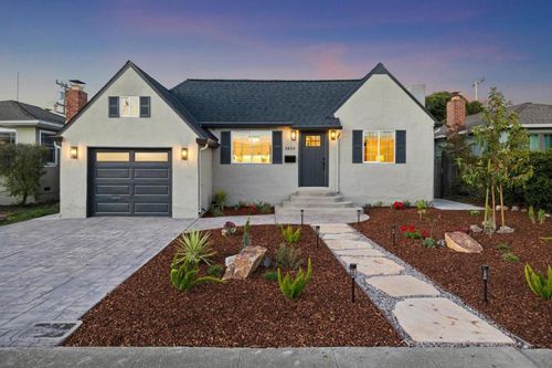 3533 Pasadena Dr, San Mateo, CA, 94403-2945 | Card Image