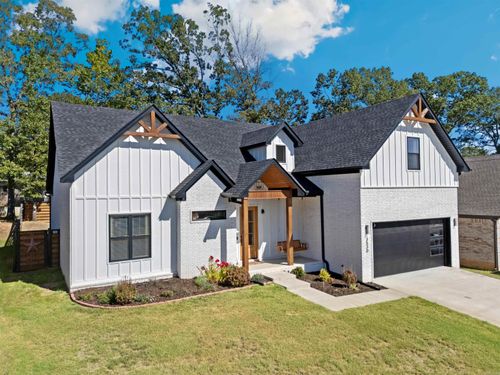 3530 Sylvia Springs Dr, Conway, AR, 72034-8093 | Card Image