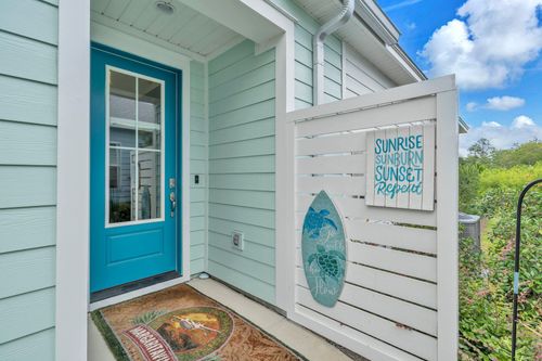 8619 Margaritaville Blvd, Panama City Beach, FL, 32413-9489 | Card Image