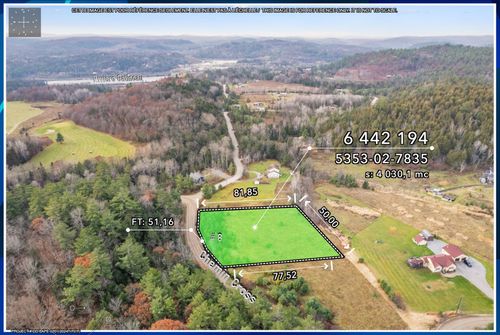 8 Ch Cross, Wakefield, QC, J0X3G0 | Card Image