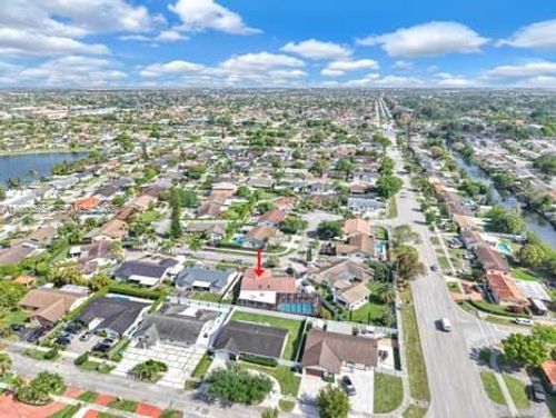 13216 Sw 45th Ln, Miami, FL, 33175-3931 | Card Image