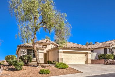 60 Blaven Drive, House other with 3 bedrooms, 2 bathrooms and null parking in Henderson NV | Image 2