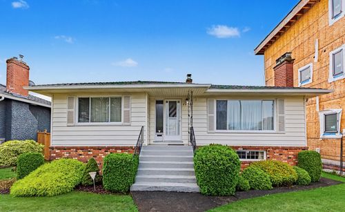 4830 Southlawn Dr, Burnaby, BC, V5C3S6 | Card Image