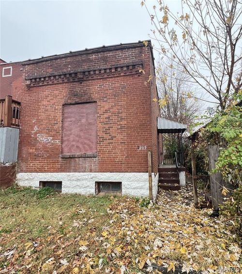 2205 Osage St, Saint Louis, MO, 63118-4725 | Card Image