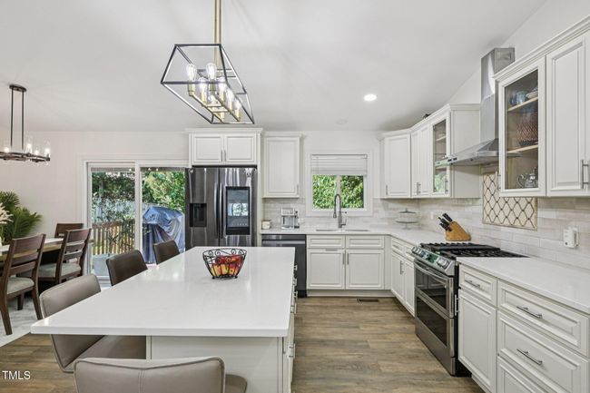 13-web-or-mls-Suterland Rd-2406-013 | Image 13