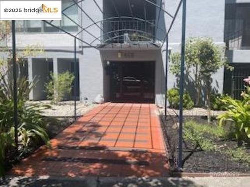 312-455 Crescent St, Oakland, CA, 94610-2662 | Card Image